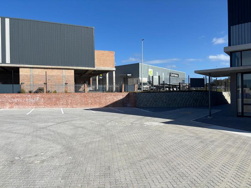 Commercial Property for Sale in Fairview Eastern Cape
